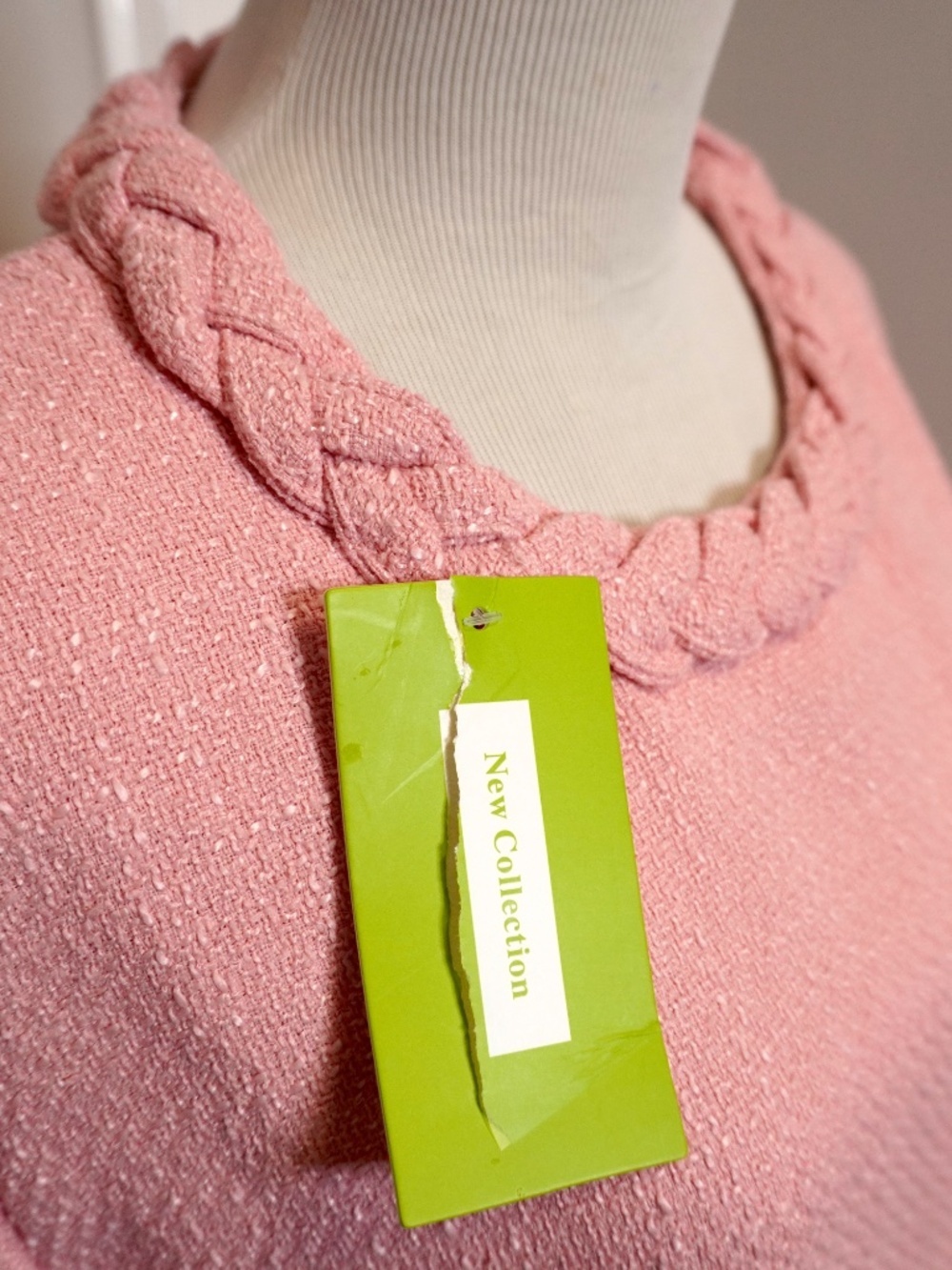NEW Classy Pink Tweed Jackie Dress Size: Large - Picture 4 of 5